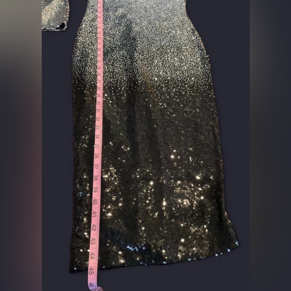 Premier Amour Silver to Black Ombré Sequin Dress - Picture 7 of 8